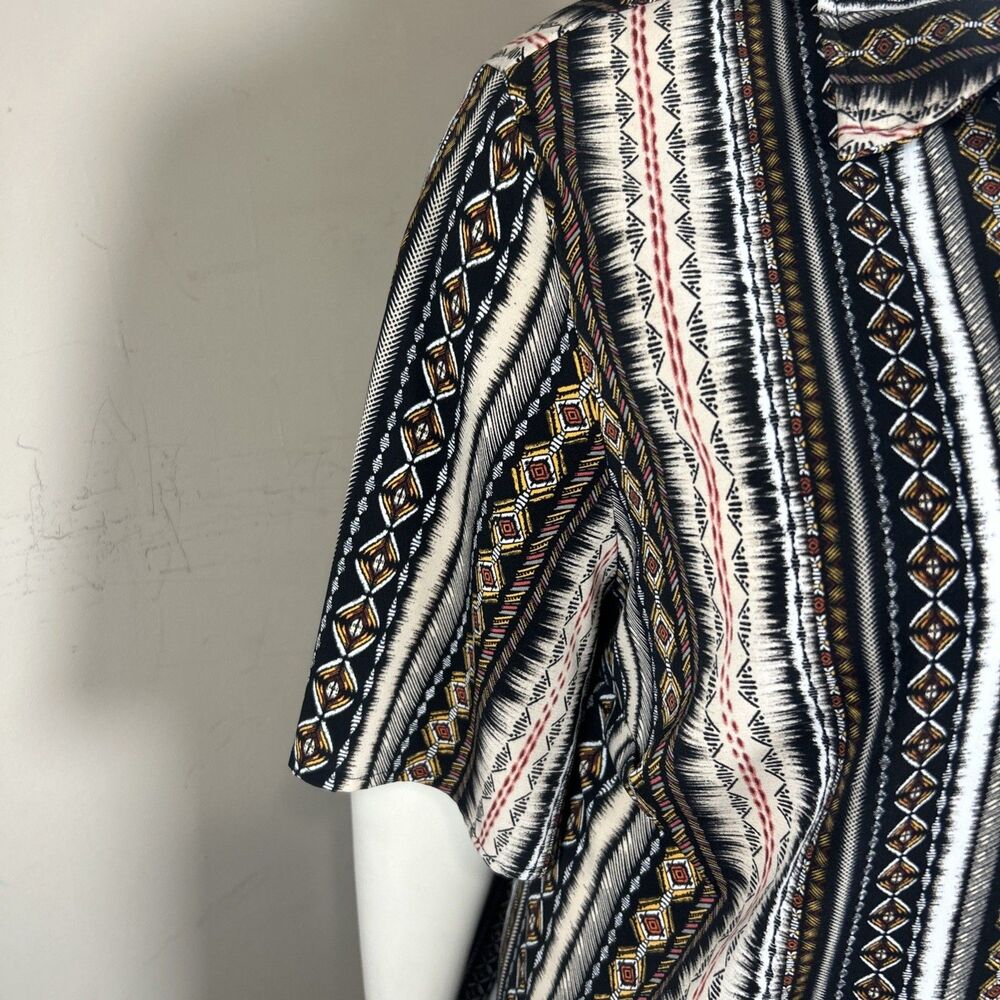 Catherines Button Front Top 3X Aztec Stripe Boho Resort Casual Festival Vacation - Picture 3 of 9